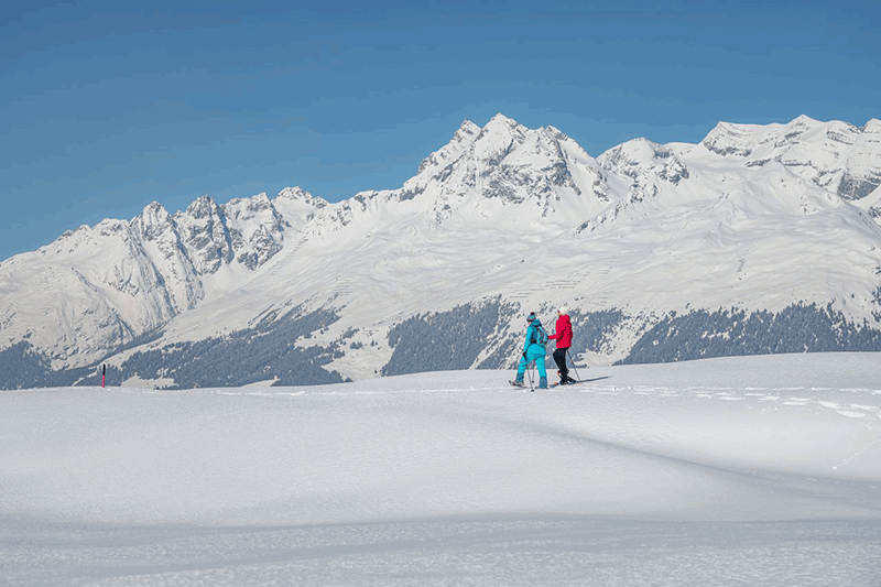 Snowshoeing Lumnezia AMMANN 20210405 3 large